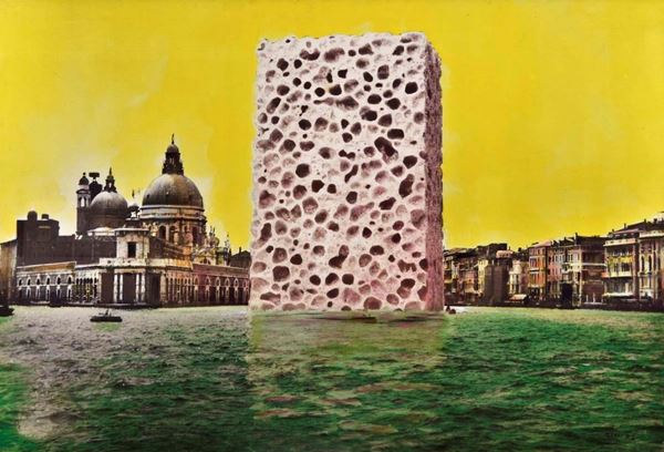 FABRIZIO PLESSI - Spugna d'emergenza in caso di altamarea a Venezia 1972