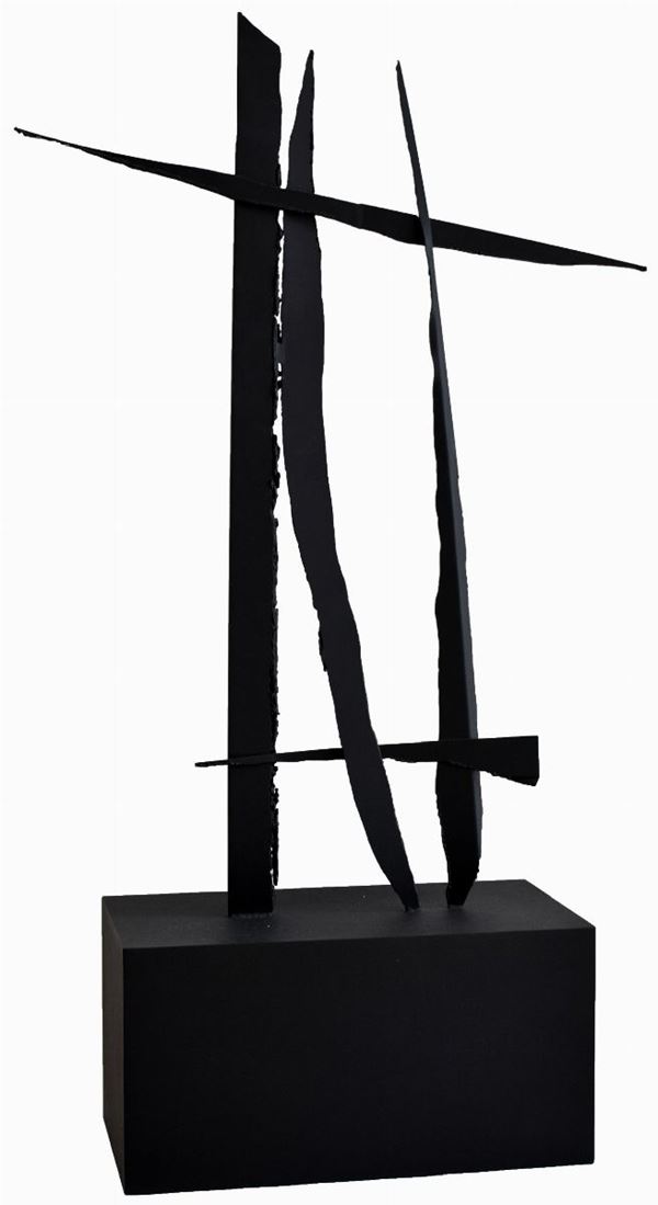 MIRTA CARROLI : Gelosias  (2003)  - scultura in ferro patinato grigio-nero - Asta 74° Asta di Arte Moderna e Contemporanea - Fidesarte - Casa d'aste