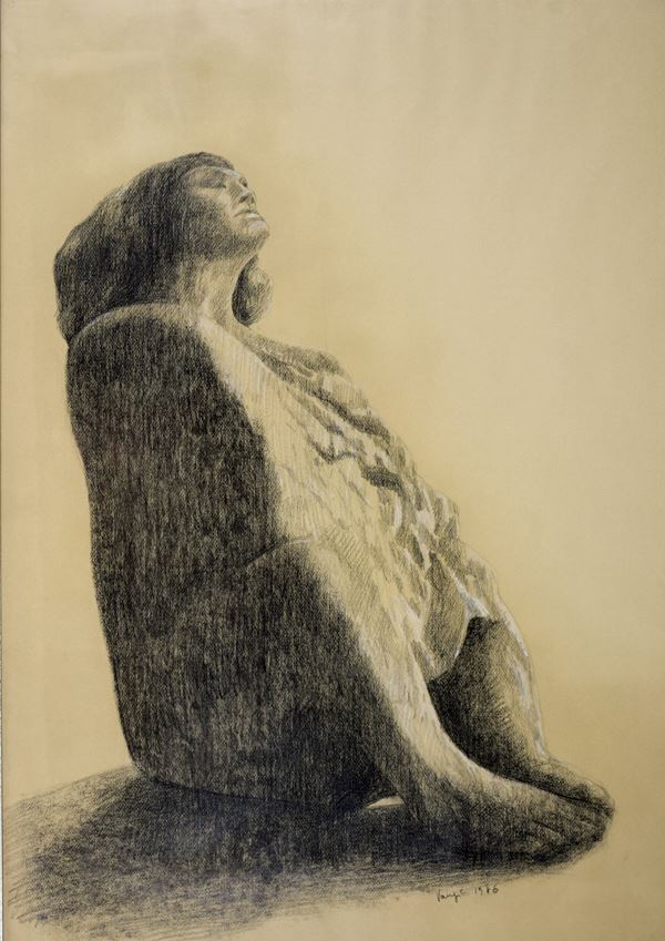 GIULIANO VANGI : Donna seduta  (1986)  - disegno a matita e carboncino su carta marrone - Asta 76° ASTA DI ARTE MODERNA E CONTEMPORANEA - I - Fidesarte - Casa d'aste