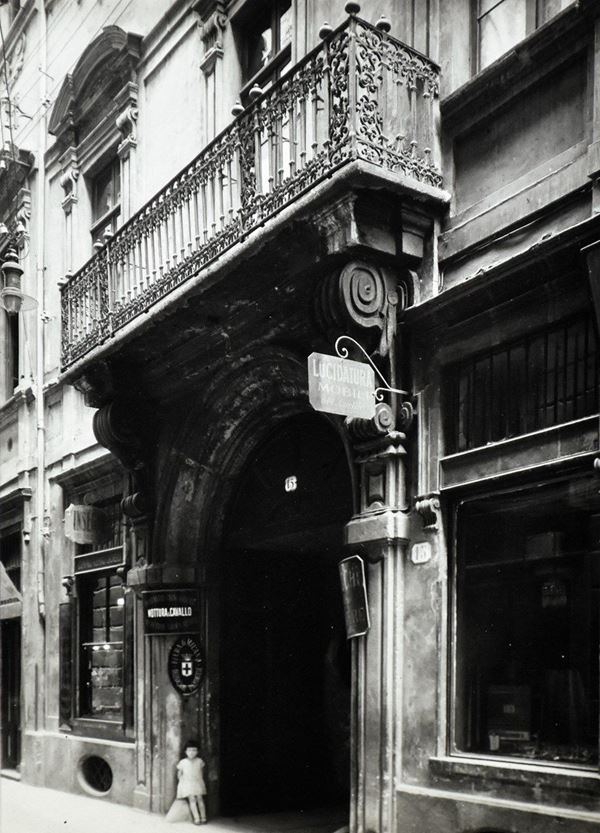 MARIO GABINIO - Palazzo d&#39;epoca