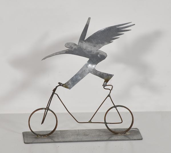 RICCARDO DALISI : Giro d&#39;Italia  - scultura in metallo - Asta Arte Moderna e Contemporanea - Grafica d'autore e vetri di Murano - Fidesarte - Casa d'aste