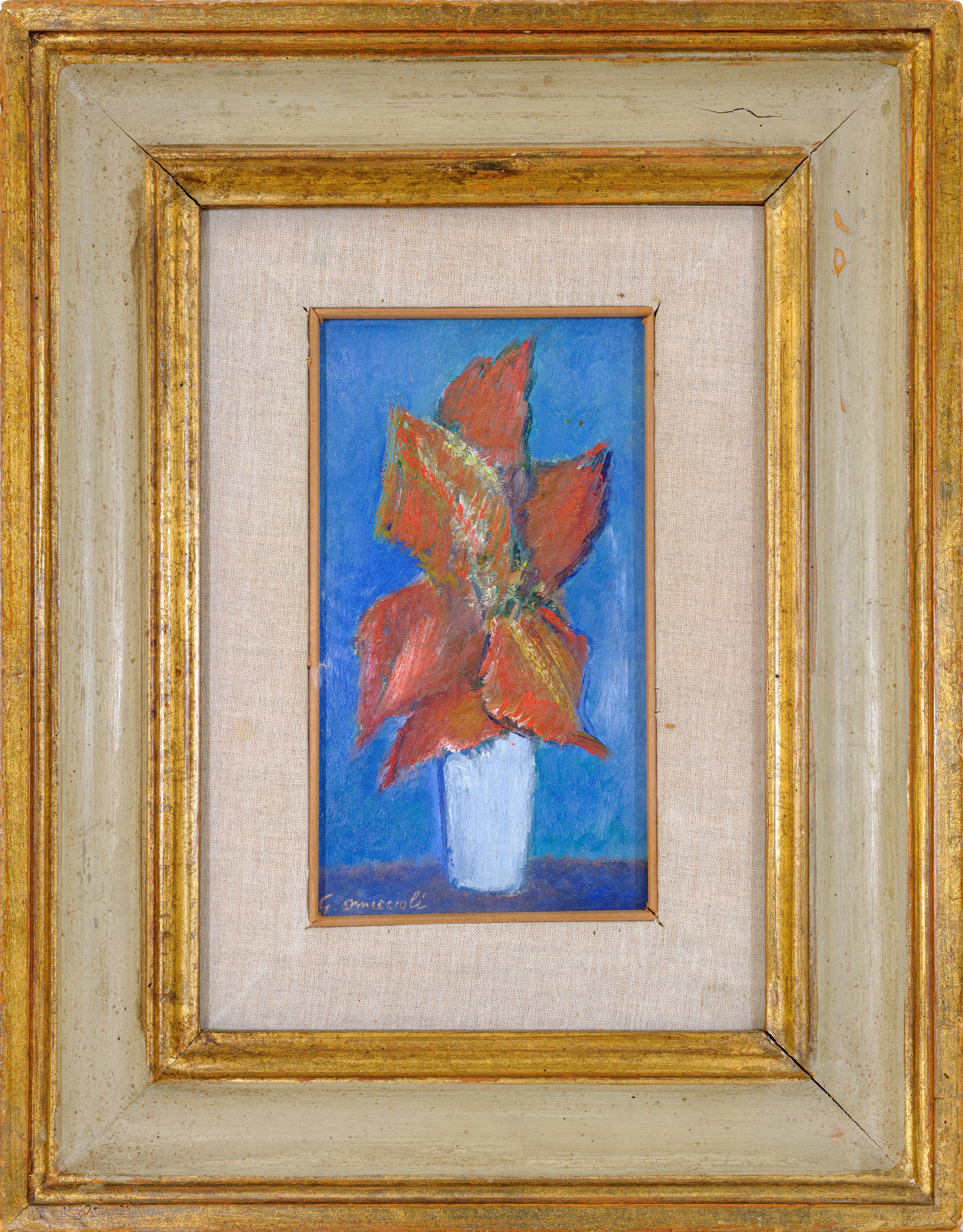 Fiori nel vaso bianco